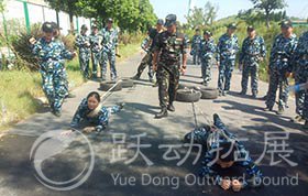 魔鬼訓練營